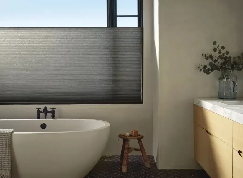 7-2023-DU-ER-Commercial-Bathroom-Detail-scaled-qkwfdrx42q6bt7yi4n61tskx17xnjlki91se9c5gl6